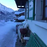 Family House With Balcony Garden Wi Fi Chamonix