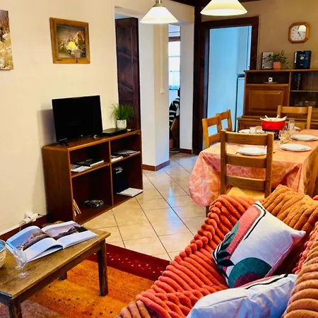Family House With Balcony Garden Wi Fi *